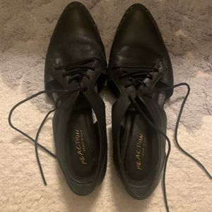 Reaction by Kenneth Cole flats